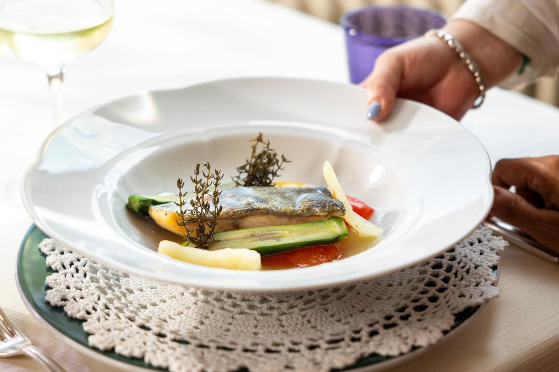 Hotel Londra Slow Living モルヴェーノ エクステリア 写真